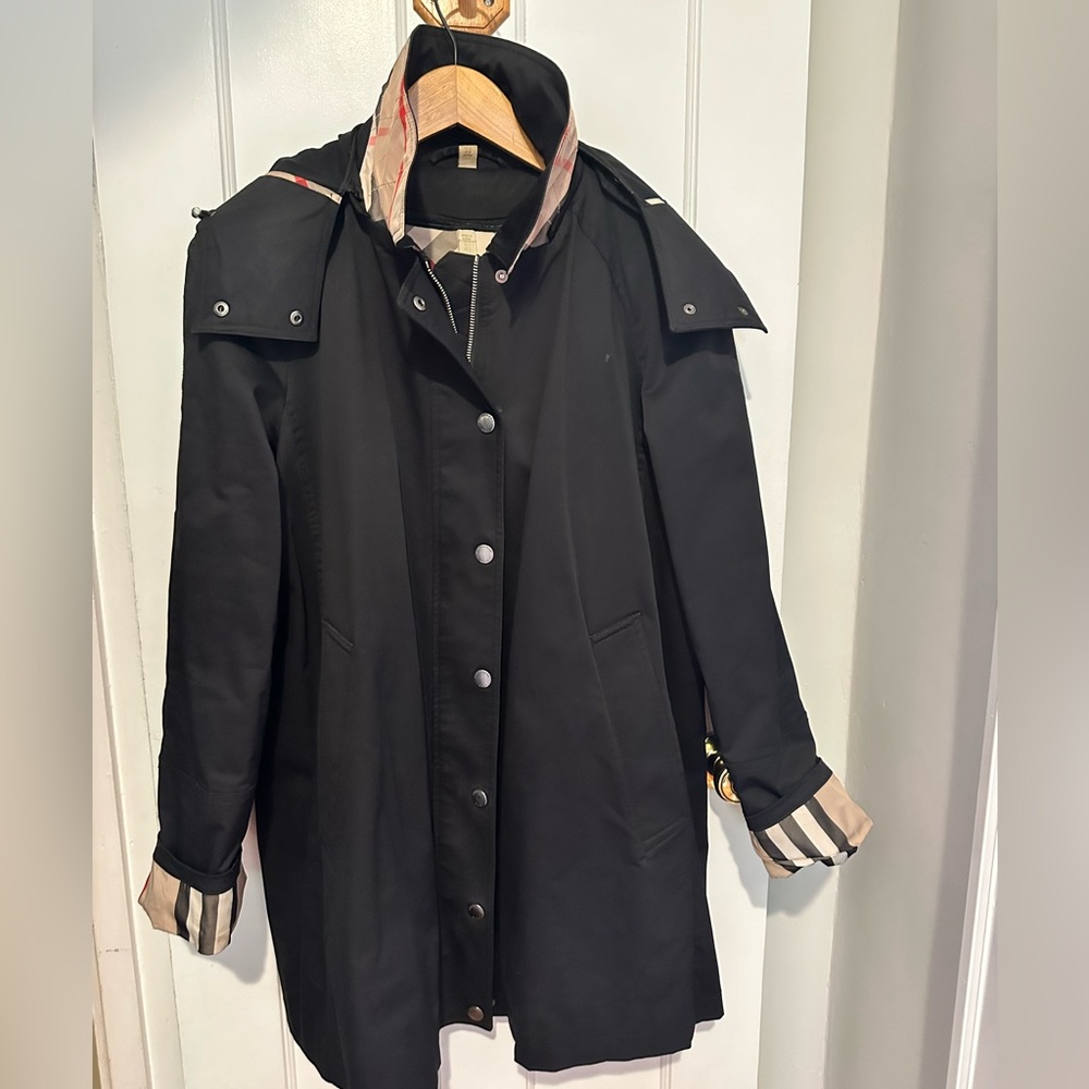 BURBERRY BRIT RAINCOAT